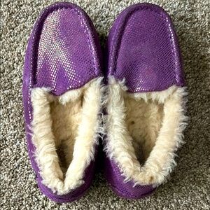 Purple UGGS Faux-Snakeskin Fuzzy Lined Moccasin Slippers
